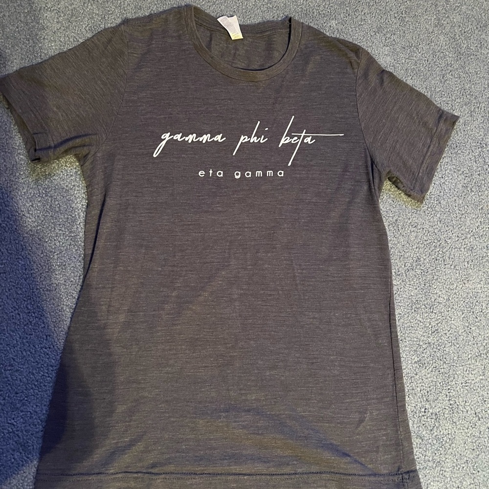 GAMMA PHI BETA GRAY TEE